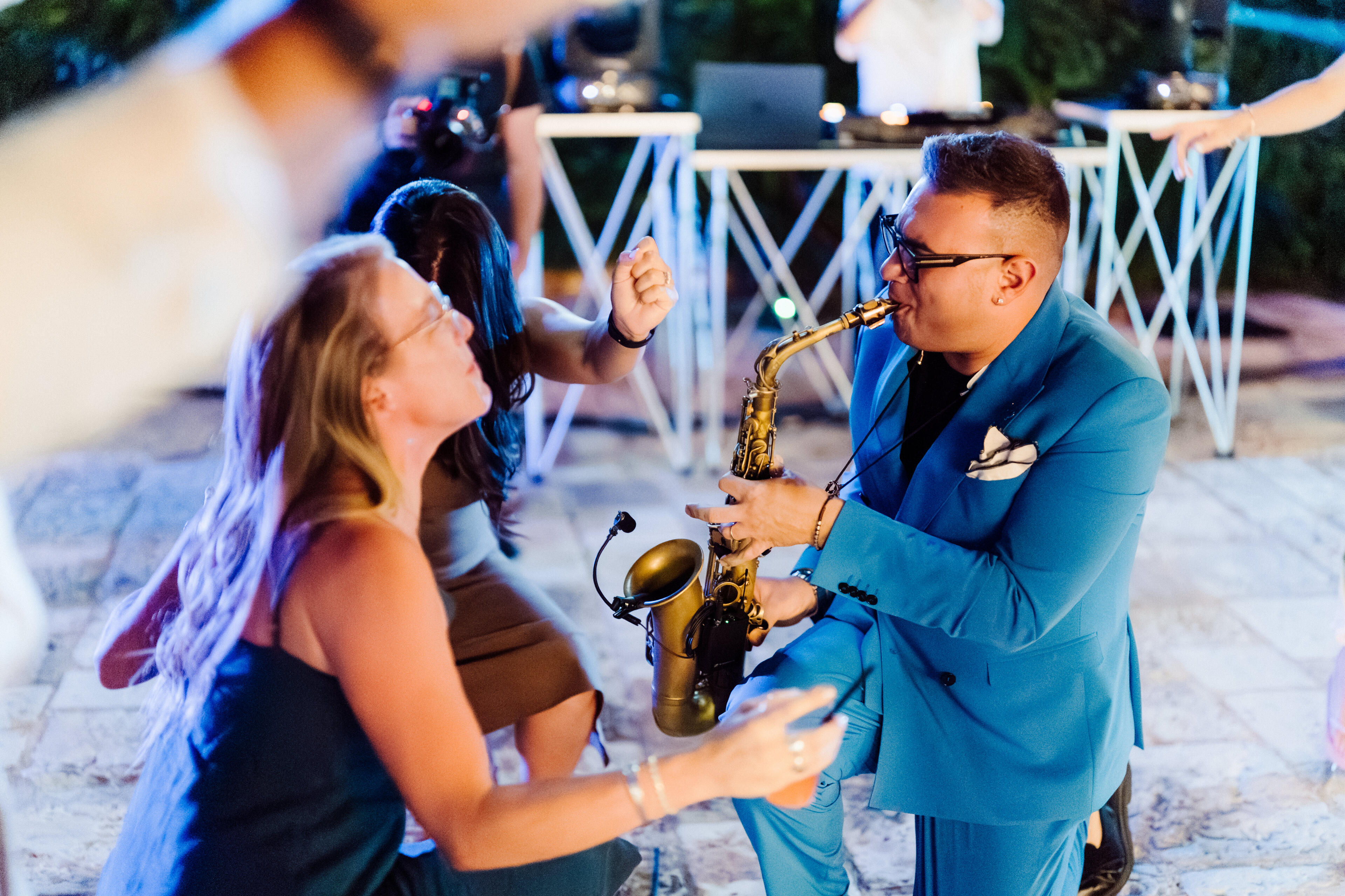 sax party sax party