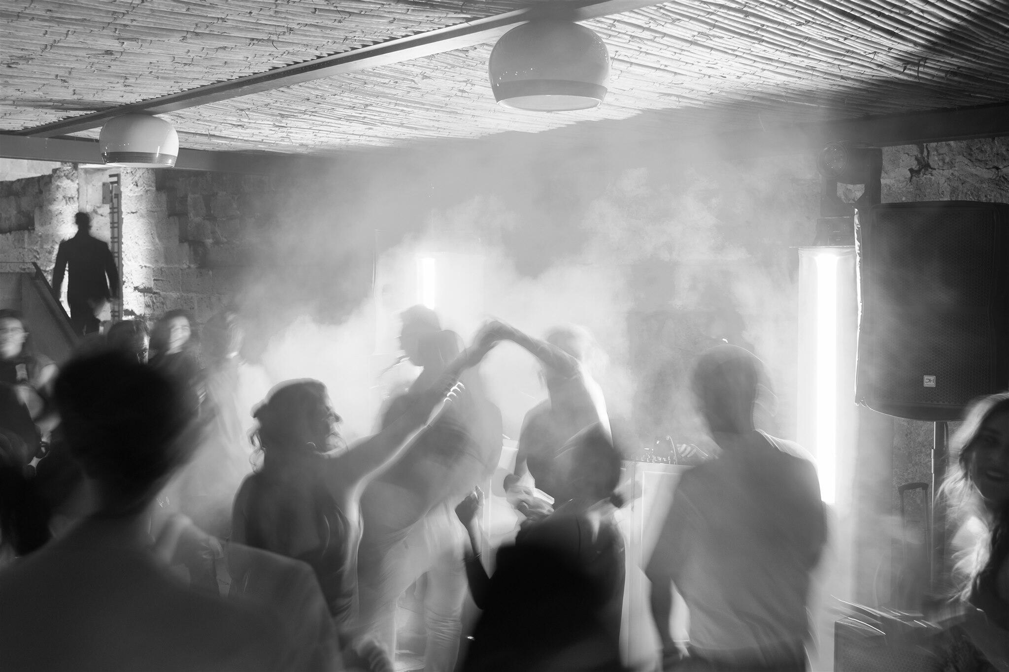 party area party area